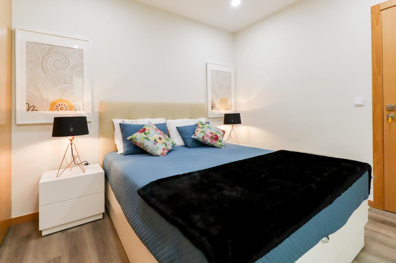Tiana Apartment - City Centre With Terrace Viana do Castelo Buitenkant foto